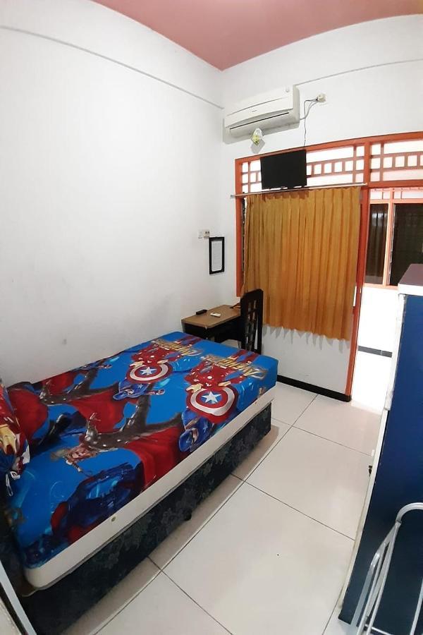 Ganeta Homestay Syariah Sidoarjo Exterior foto