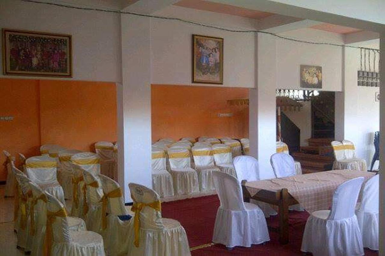 Ganeta Homestay Syariah Sidoarjo Exterior foto